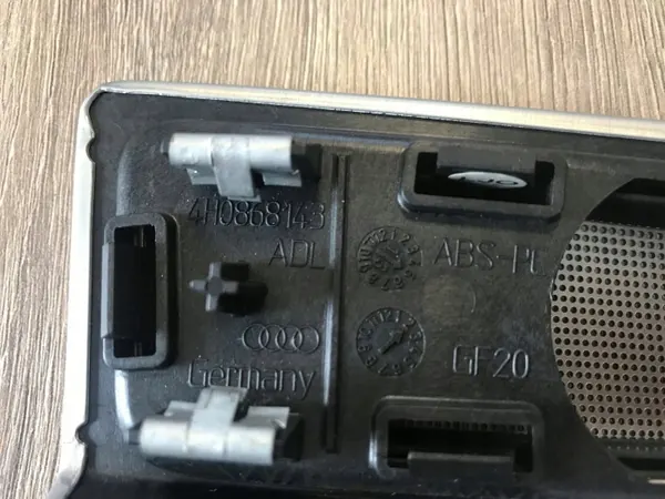 VW Audi Kaiutinkansi OEM 8K0011031G IZAS7S image 6