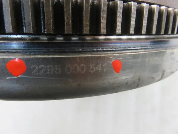 Kaksoismassavauhtipyörä VW Golf V 2.0 TDI image 4