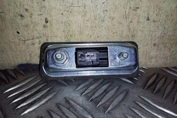 Kofferraumgriff SKODA YETI 5J0827229 image 5