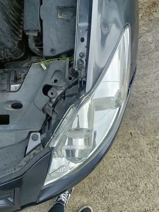 Toyota Auris I Faro Delantero Izquierdo 10r+ image 3