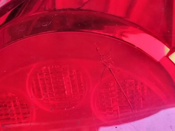 Luz trasera derecha Mitsubishi ASX 2011 8330A690 image 2