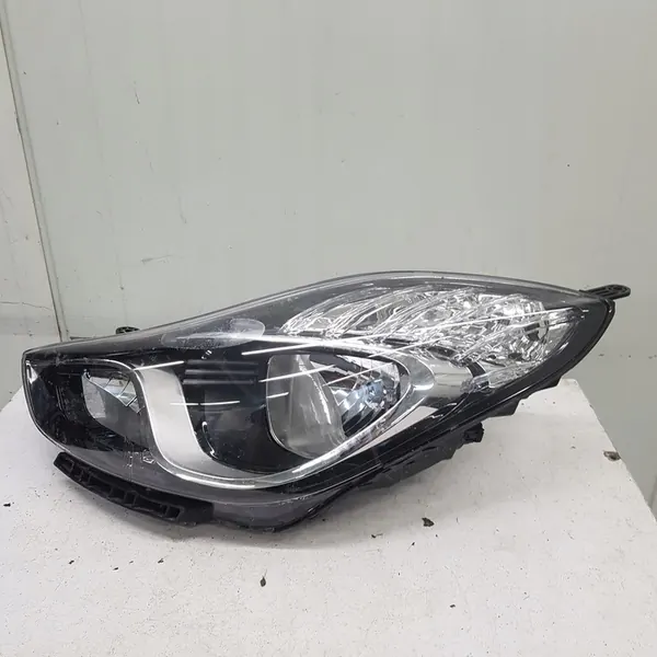 Hyundai ix20 10-19 Faro Frontal Izquierdo OEM image 3