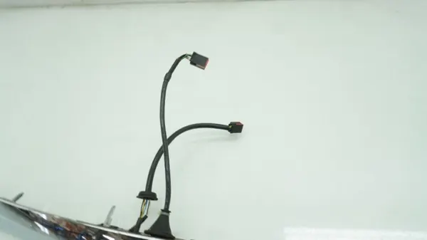 Jaguar XF X250 Bakluckkant - Begagnad OEM image 5