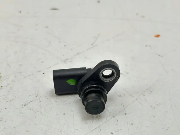 Mercedes nokkenaspositiesensor OEM A2549053600 image 2
