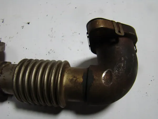 EGR-putki EGRIV23EU6 Iveco Daily 2.3 Euro 6:lle image 4
