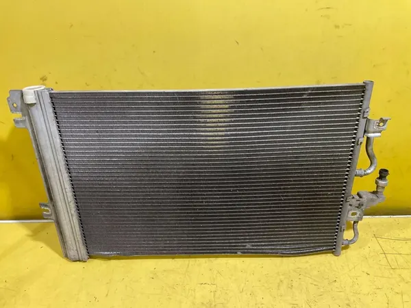 Ilmastointiradiaattori Opel Zafira B OEM 93178958 image 3