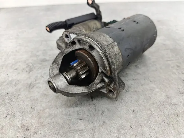 Motor de arranque Mercedes-Benz Clase E W211 3.2 CDI image 5