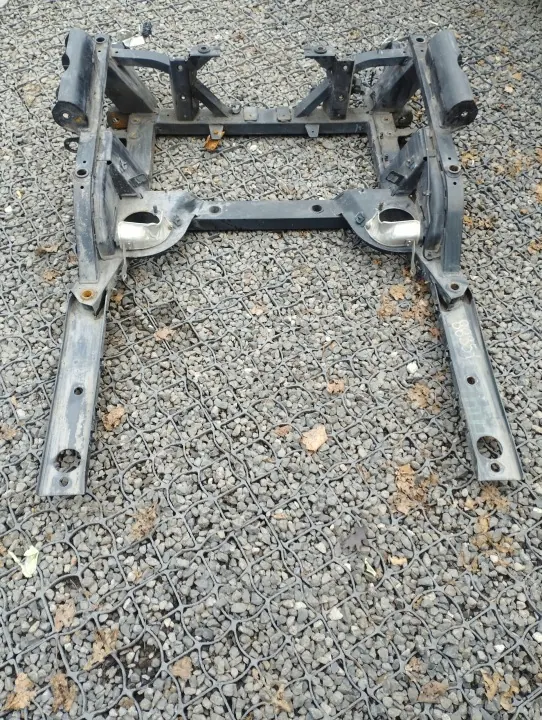 Maserati Gran Turismo 4.7 Etujousitus OEM image 3