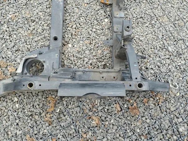 Maserati Gran Turismo 4.7 Etujousitus OEM image 8