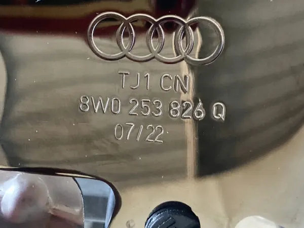 OEM 8W0253826Q Audi A4 B9 Oikea Vaimenninpää image 5