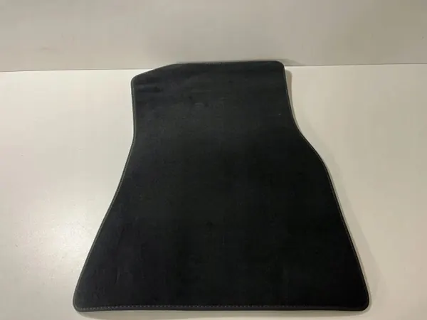 Tapis auto BMW X7 G07 OEM 7483448 - Occasion image 4