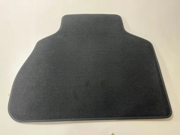Tapis auto BMW X7 G07 OEM 7483448 - Occasion image 6