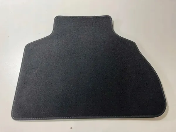 Tapis auto BMW X7 G07 OEM 7483448 - Occasion image 8