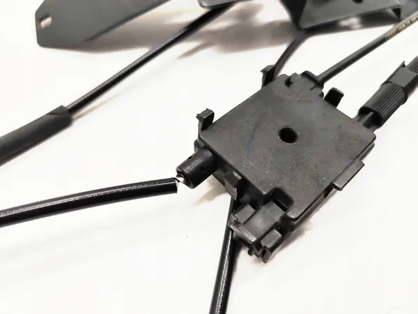 Huvlås AUDI A6 C8 4K Vänster Höger Set 4K0823509A 4K1823535B image 6