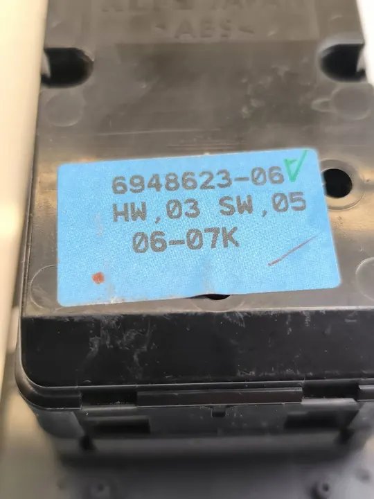 BMW Spiegel Raam Bedieningspaneel OE 6948623 image 4