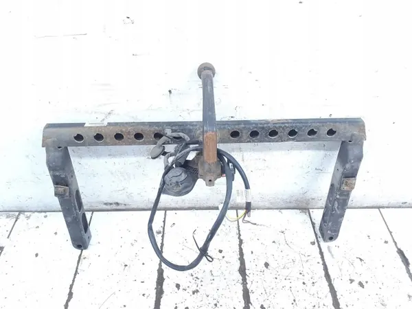 Audi A4 B8 Avant Peräkärrykoukku Sarja OEM 8T0092155 image 2