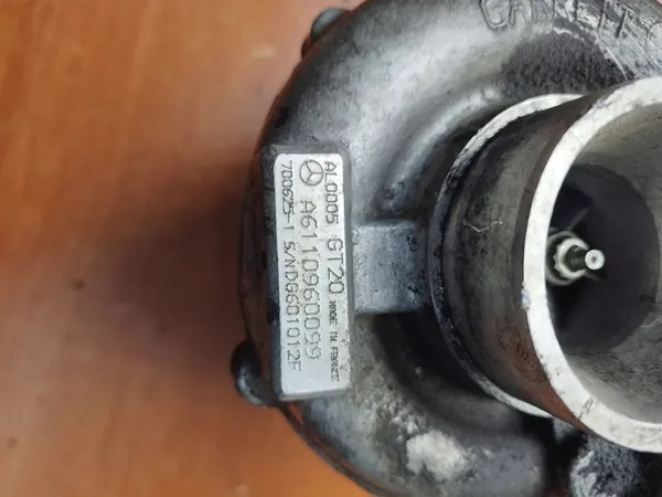 Turbocompresor Mercedes W210 2.2 image 4