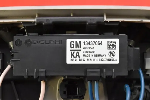 OEM 13437064 Luz Interior Delantera para Opel Insignia B image 8