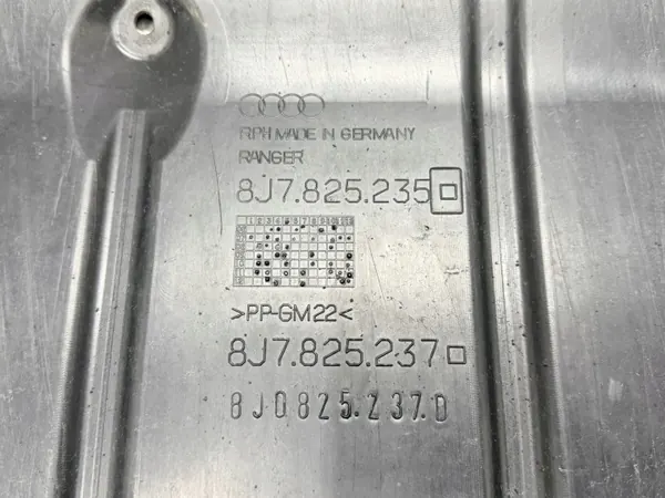 Audi TT 8J Cabrio Motorplatta OEM 8J7825237 image 4
