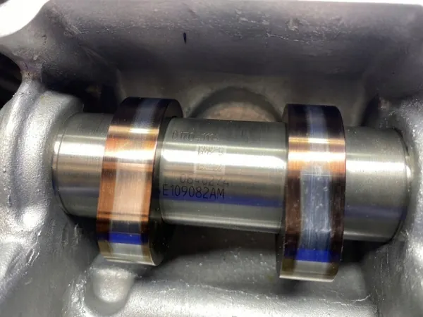 Venttiilikansi OEM 04E103475AM VW Golf VII 1.2 TSI image 10