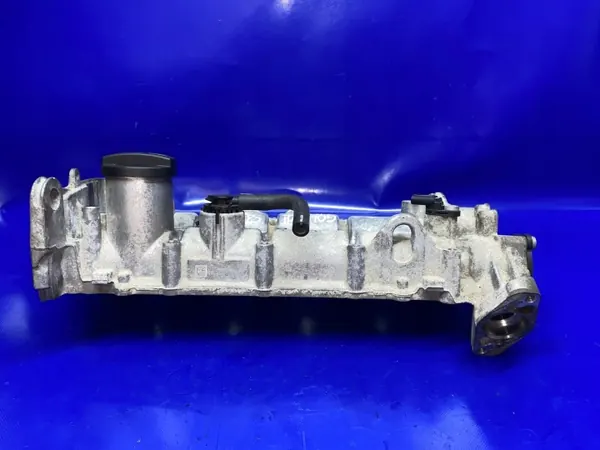 Venttiilikansi OEM 04E103475AM VW Golf VII 1.2 TSI image 4