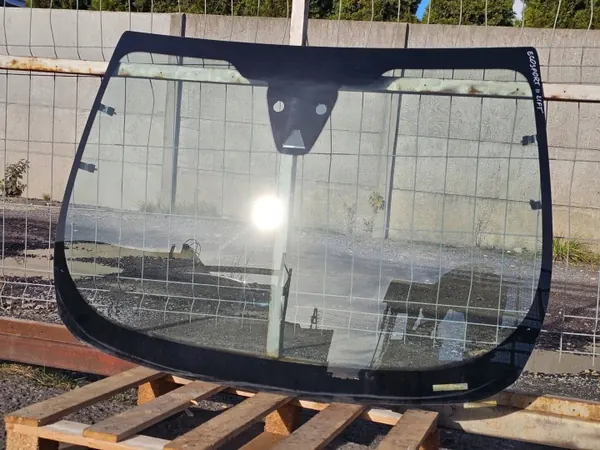 Parabrisas calefactable Ford Ecosport II OEM LN15-A03100-FA image 3