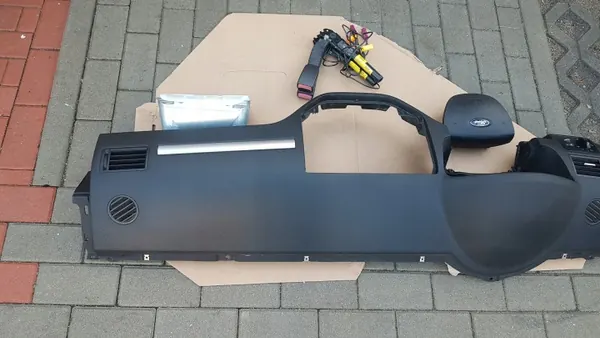 Consola Salpicadero Ford Kuga MK1 OEM Kuga deska 2008-2012 image 3