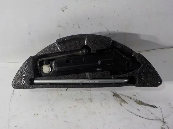 Jeu de clés de roue MINI Cooper R55 Clubman - OEM image 2