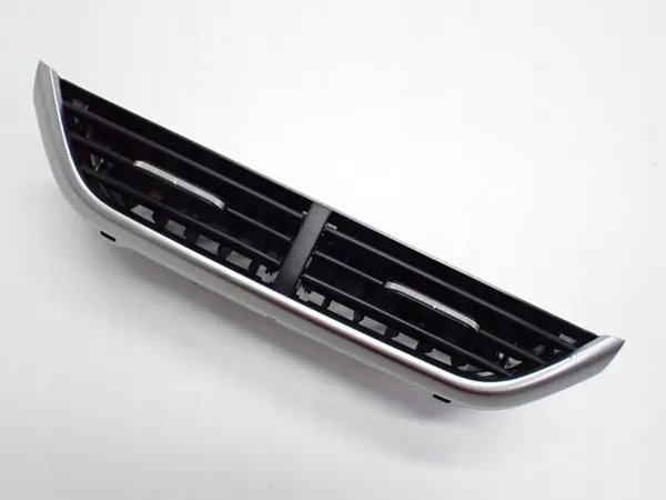 Luchtrooster OEM 5E3820951J voor Skoda Octavia IV image 2