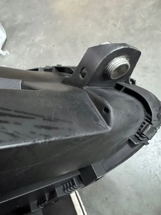 Mercedes C-Klasse W204 Bi Xenon Links Rechts Lamp OEM A2048200159 image 9