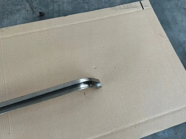 Carrilho guia porta corrediça direita OEM VHB5390 Iveco Daily III image 4