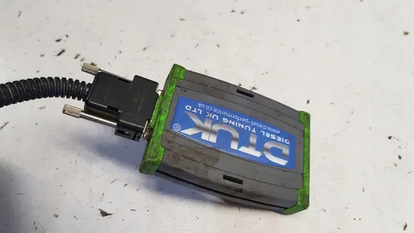 Boîte de tuning Opel Corsa D 1.3 CDTI OEM 10033001 image 2