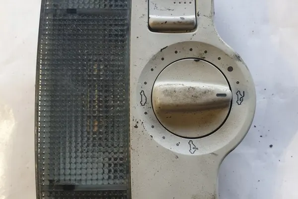 Innenbeleuchtung VW GOLF IV 1J0947105 image 4