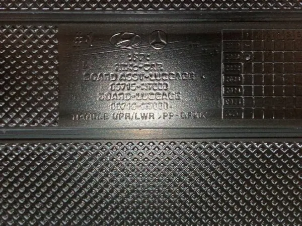 Alfombra de maletero OEM 5907911272333 para Hyundai Tucson image 5