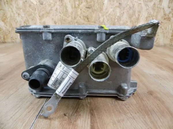 BMW 2 F45 accu-omvormer-controller OEM 8699722 image 7