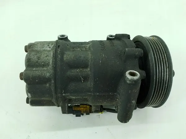 Compresseur de Climatisation Peugeot 206 Plus 1.4 HDI 9671453780 image 2