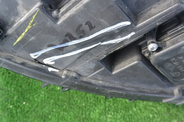 Farol dianteiro esquerdo Xenon LED VW Jetta 15-18 image 6