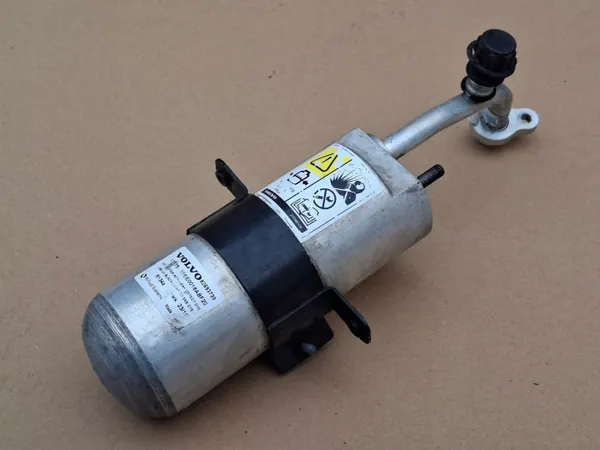 Volvo FH4 Klimaanlagen-Trockner OEM 82693739 - Gebraucht image 5