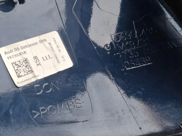 OEM D6905435 linke Spiegelabdeckung für Audi A6/A7/A8 image 9