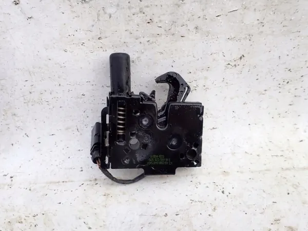 SKODA KODIAQ MOTORHUDFÄSTE 565823509 image 2