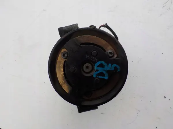 BMW E90 E91 2.0 N46 A/C Compressor 9156821 image 5
