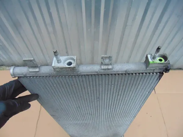 Ford OE HG9H-19710-CA Ilmastointijäähdytin image 3