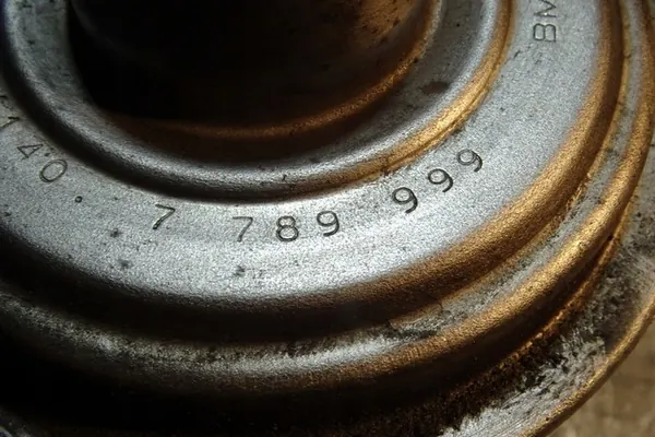 Válvula EGR BMW 3 Touring (E46) 3.0L Diesel image 2