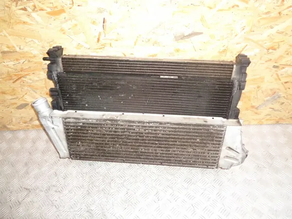 Conjunto de Intercooler y Radiador Renault Megane II 1.9DCI image 2