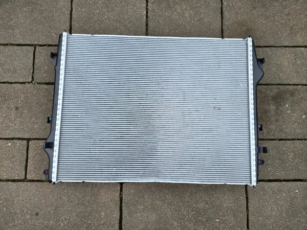 Waterkoeler MERCEDES W206 W223 GLC X254 A0995002102 image 7