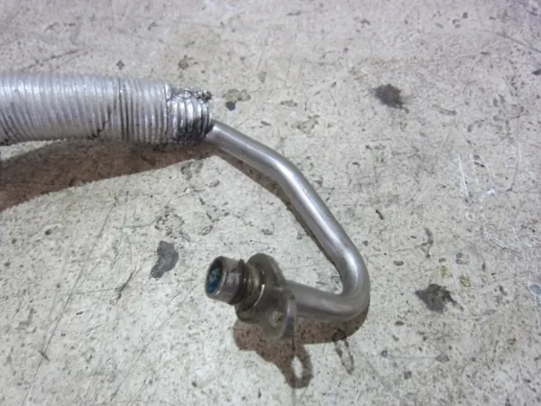 BMW X1 F48 Conduites Turbo OEM 11537617532 image 10