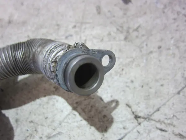 BMW X1 F48 Conduites Turbo OEM 11537617532 image 8