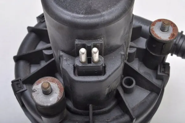Pompe à air secondaire Porsche 99660510400 Boxster 986 image 6