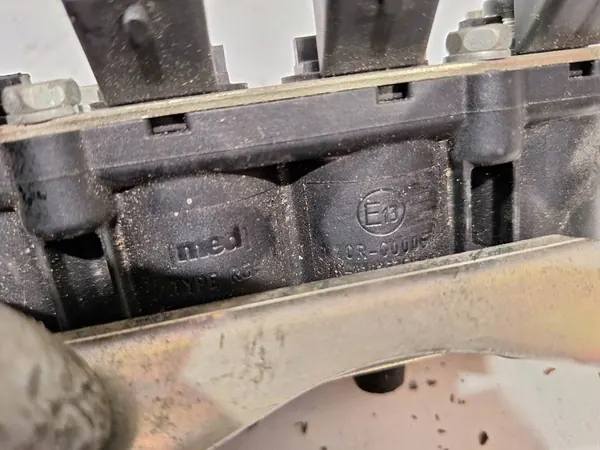 Opel Meriva B Injectoren 55241718 image 5