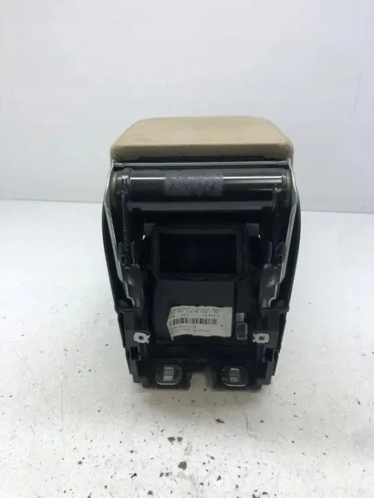 Accoudoir VW OEM 3C0863319AQ pour Passat B7 2012 image 3